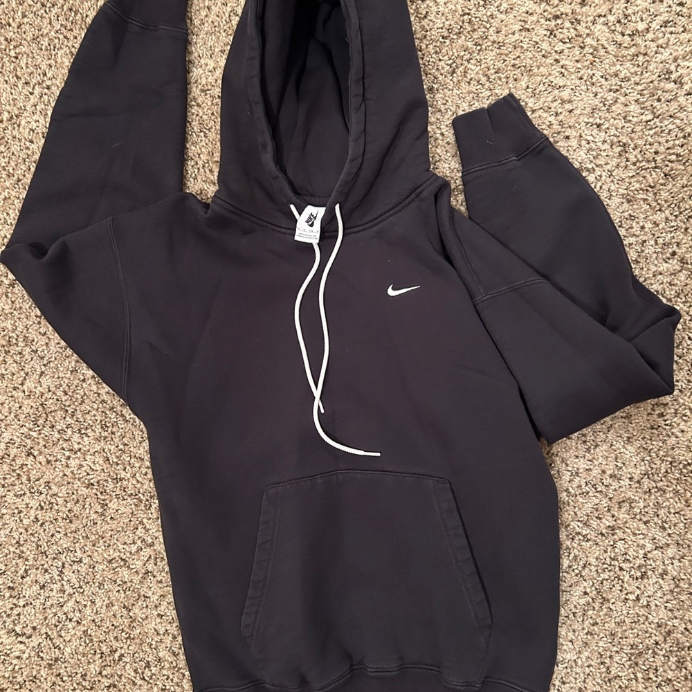 Nike XS/S black sportswear fleece hoodie